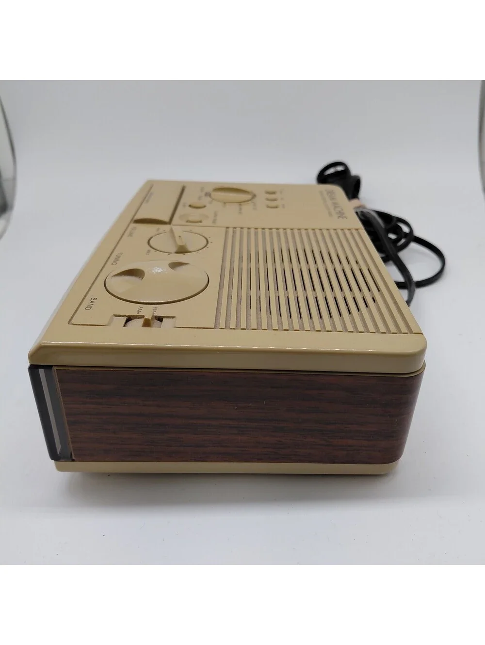 Sony Dream Machine AM/FM Alarm Clock Radio Digital LED Vintage Beige Tested